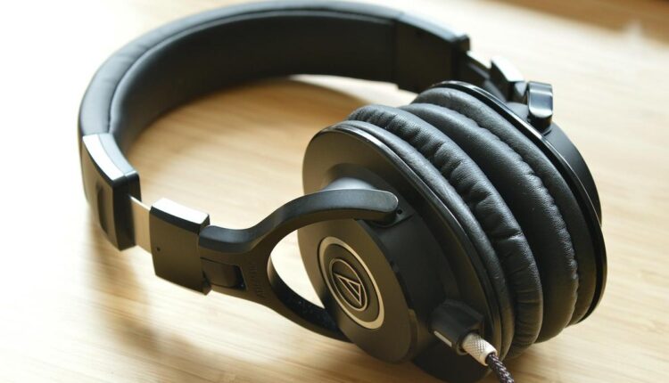 Descubra o Fone de Ouvido Perfeito: Dicas Inéditas e Surpreendentes!