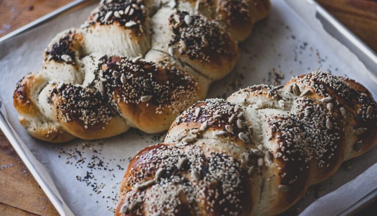 Doce Nomes: 10 Ideias Criativas para Batizar Sua Confeitaria