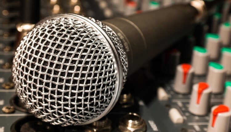 Ruyter Patrimônio: Como o Cantor Construiu Sua Riqueza